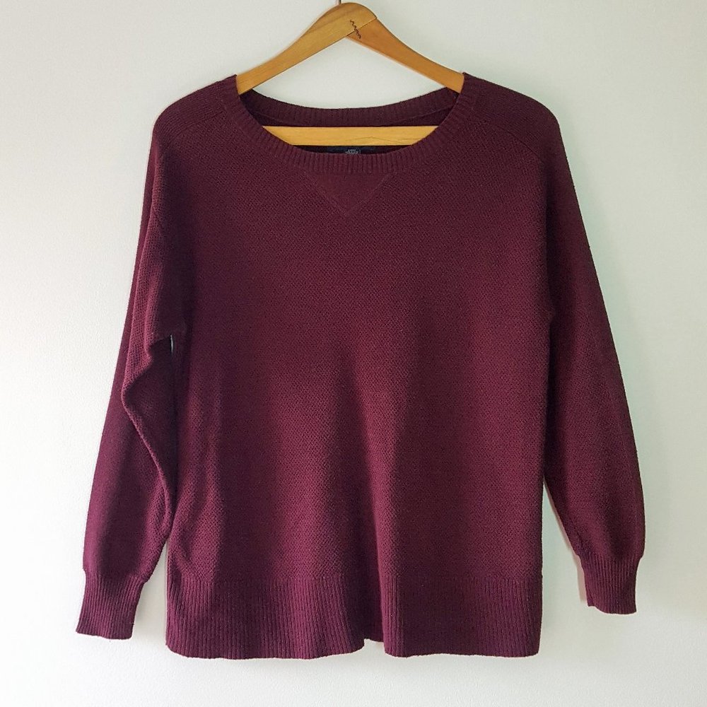 American Eagle Burgundy Crew Neck Sweater